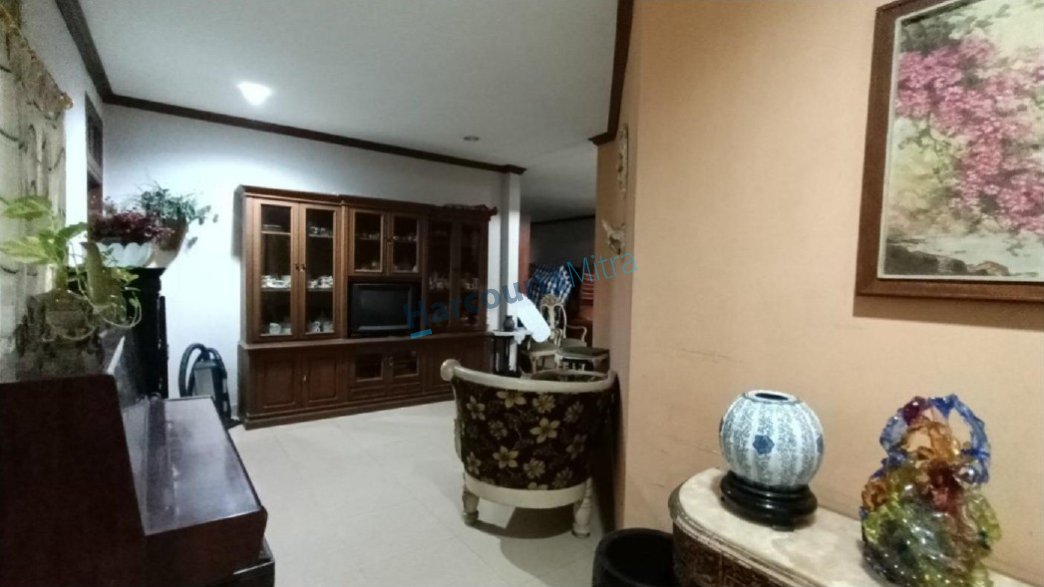 JUAL RUMAH MEWAH BAGUS BEBAS BANJIR DI JALAN PAJAJARAN BOGOR - Foto 6