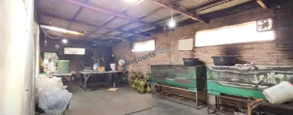 RUMAH MURAH, LOKASI STRATEGIS BEBAS BANJIR ADA GUDANG DI SUKARAYA KARANG BAHAGIA - Foto 4