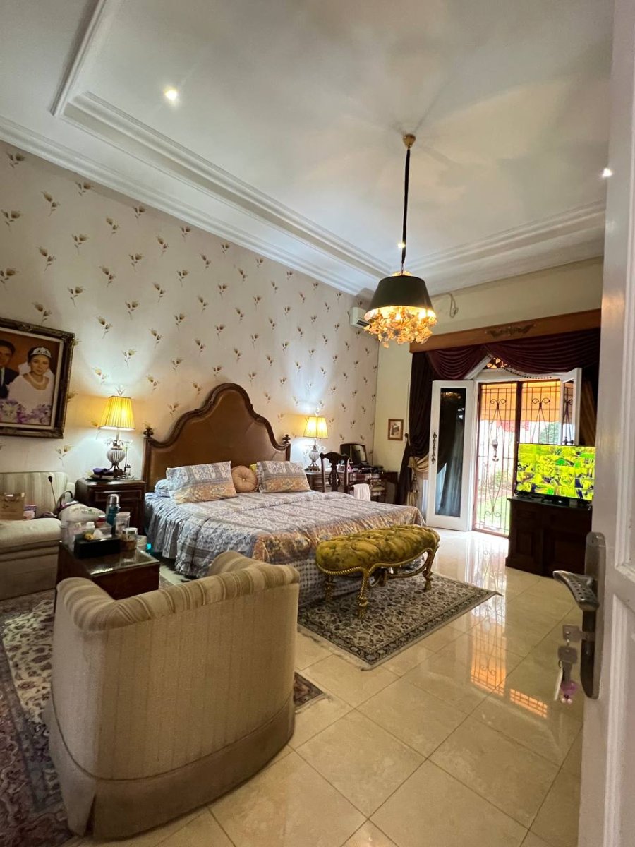 JUAL CEPAT, HUNIAN MEWAH STRATEGIS, 5 MENIT KE TOL CIJAGO DAN STASIUN LRT, SIAP HUNI, FULLY FURNISHED - Foto 4