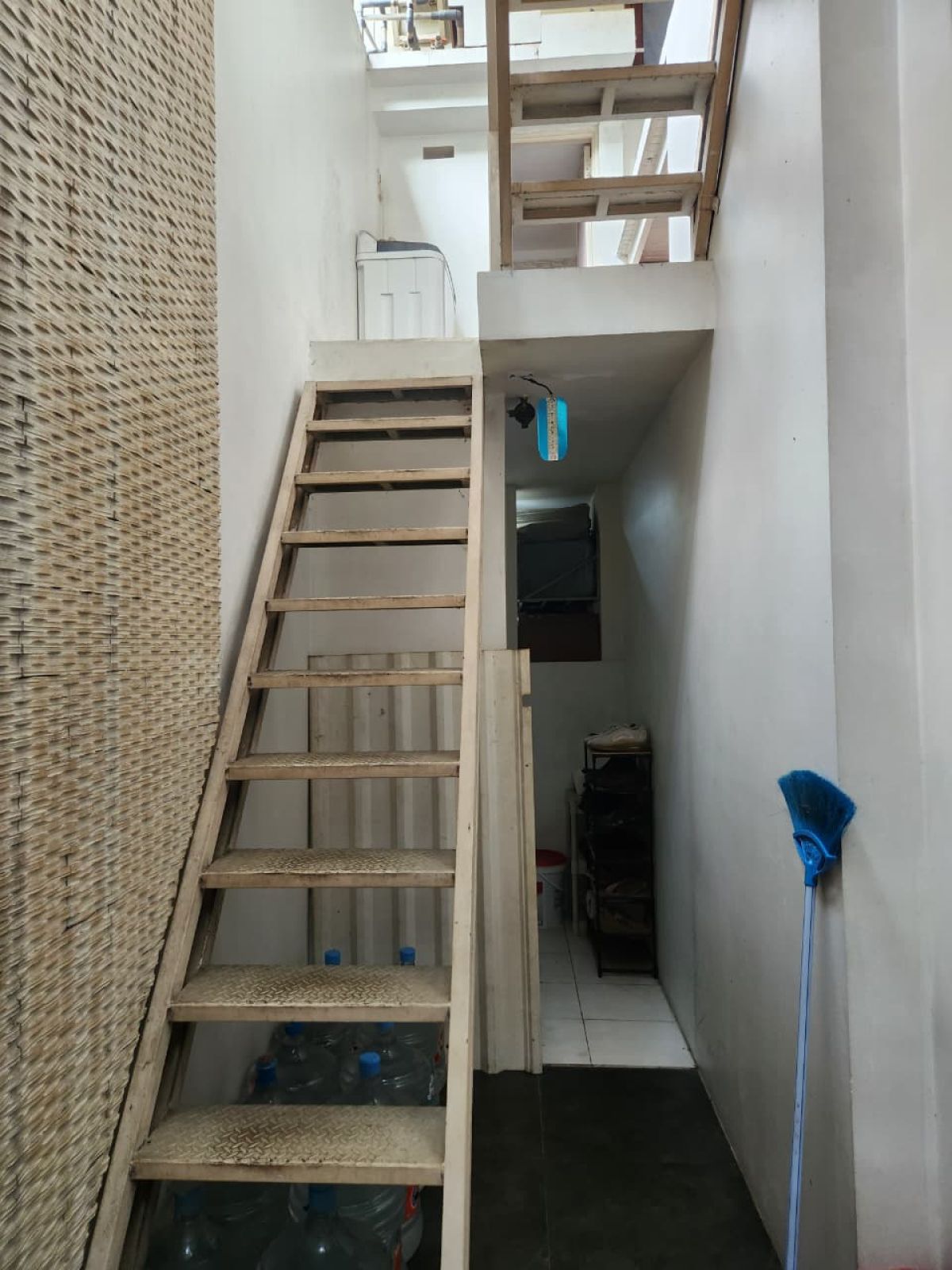 JUAL CEPAT, UNIT TOWN HOUSE STRATEGIS, JALAN JAMBORE, HARJAMUKTI, 5 MENIT KE GERBANG TOL CIBUBUR DAN STASIUN LRT - Foto 13