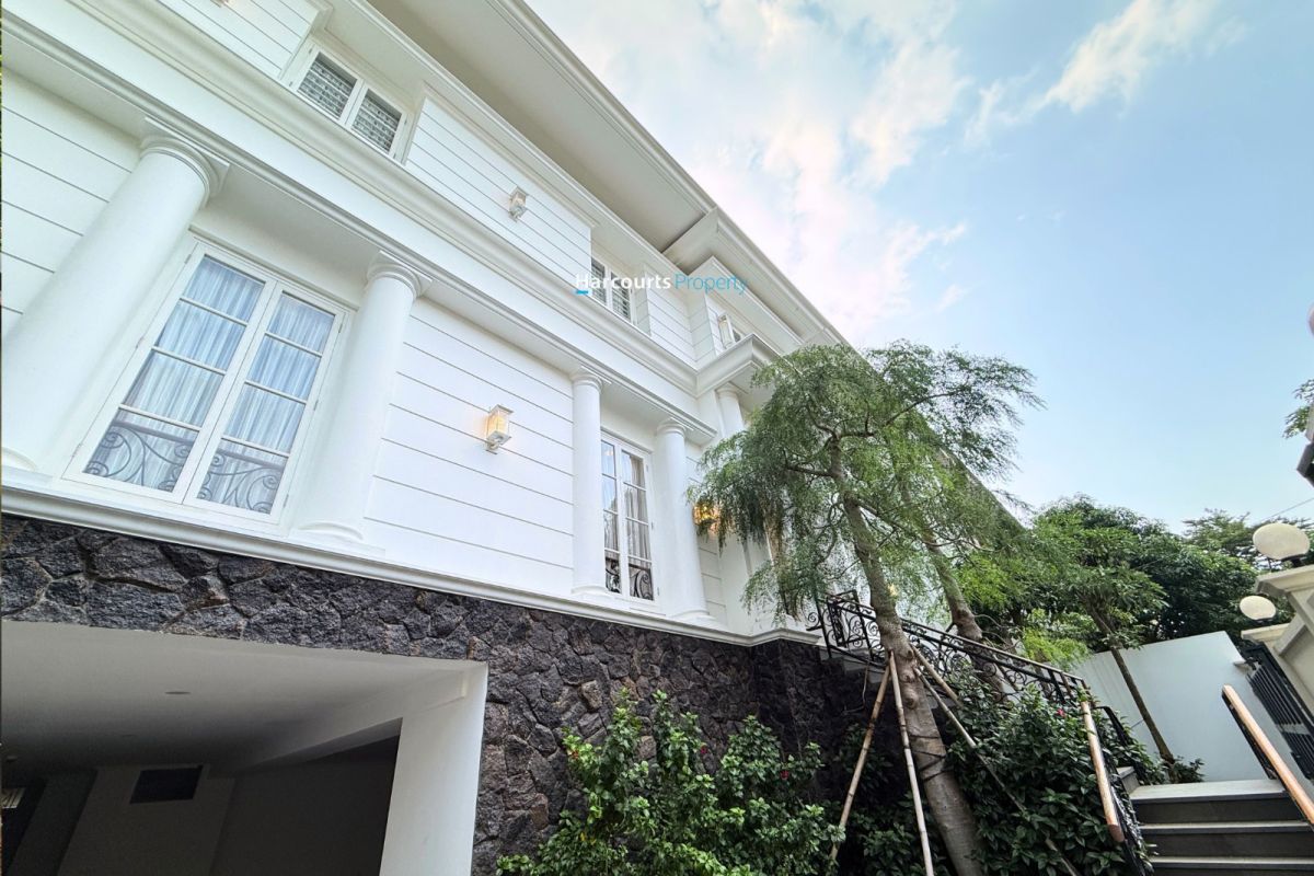 Dijual Rumah Brand New Berkonsep American Classic Full Furnished di Kemang - Foto 4