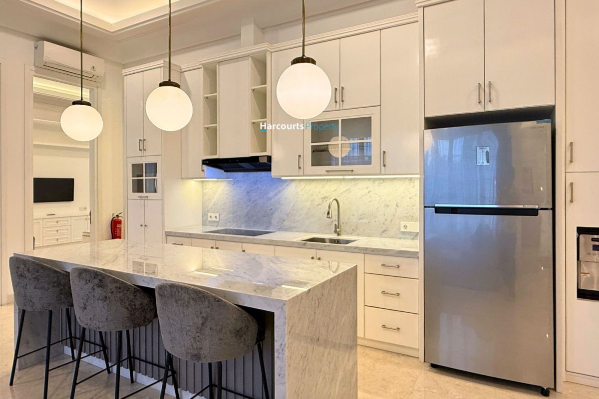 Dijual Rumah Brand New Berkonsep American Classic Full Furnished di Kemang - Foto 5