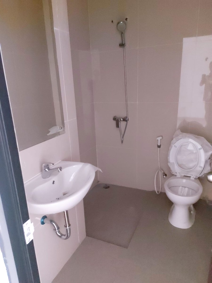 Sewa Ruko di Lantai 2 untuk Ruang Usaha atau Kantor di Northband Metlandjakarta Barat GN - Foto 3