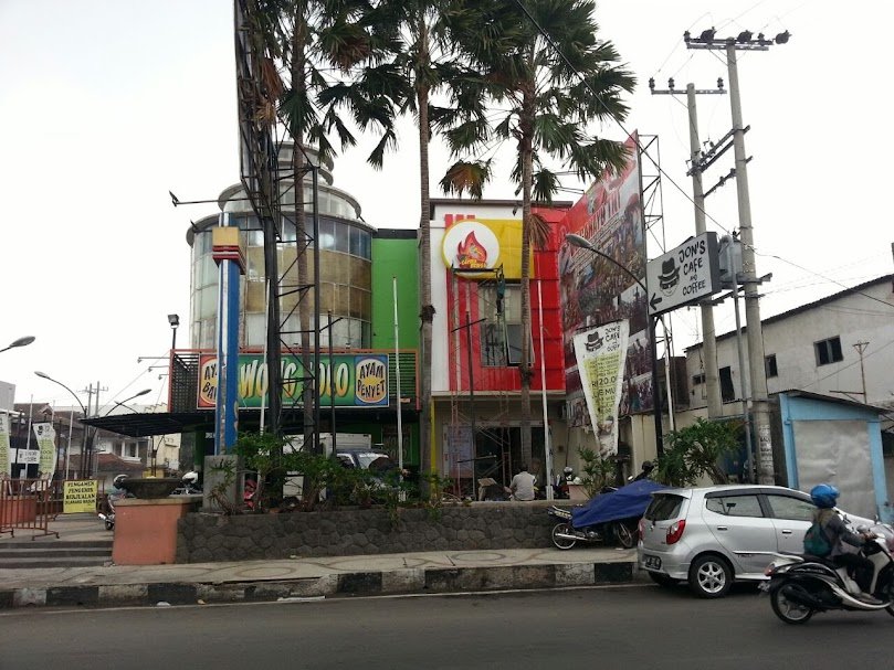 Jual cepat Ruko 3 L:antai bekas Resto Lokasi @Ruko Citra Indah Sidoarjo
