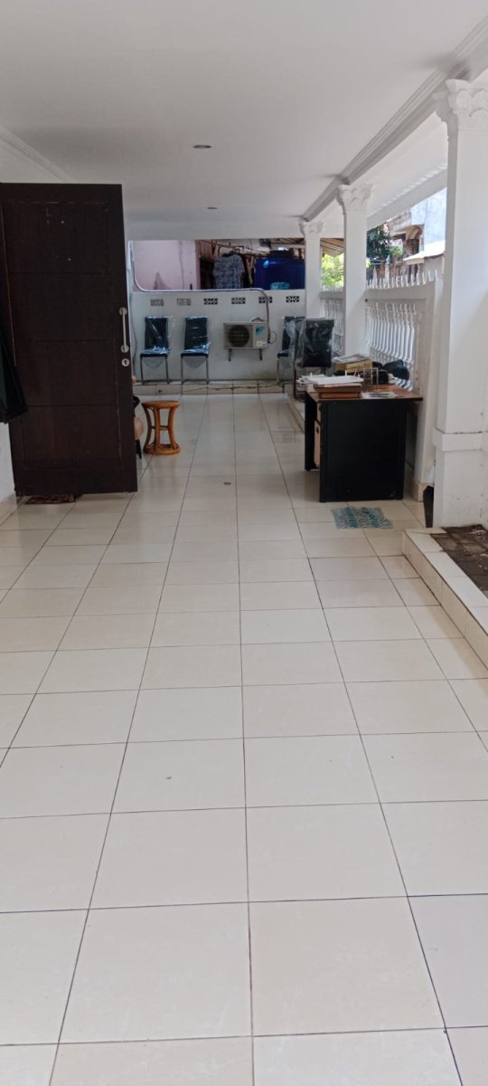 Rumah terawat di cengkareng, bebas banjir, dekat dengan jl Daan Mogot - Foto 2