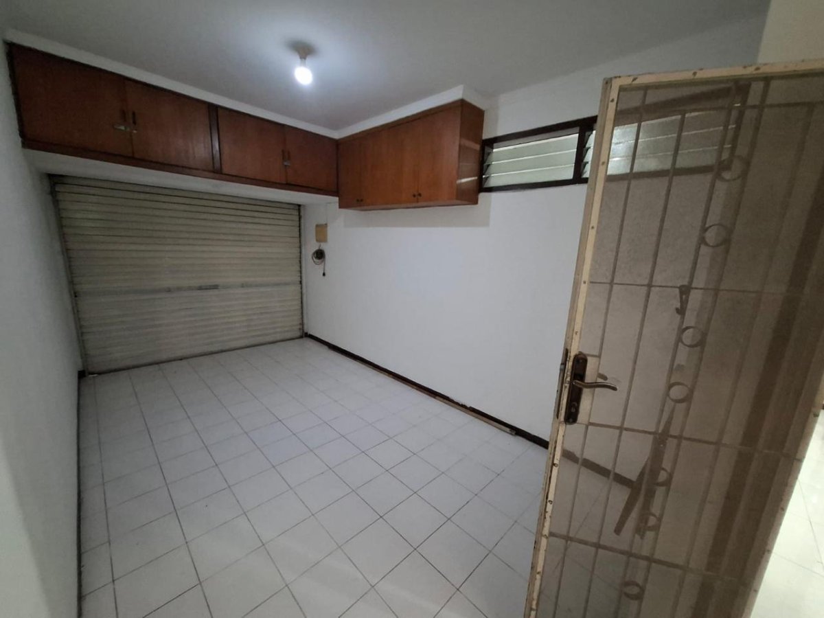 Dijual Rumah Lokasi Janur Elok, Kelapa Gading - Jakarta Utara - Foto 6