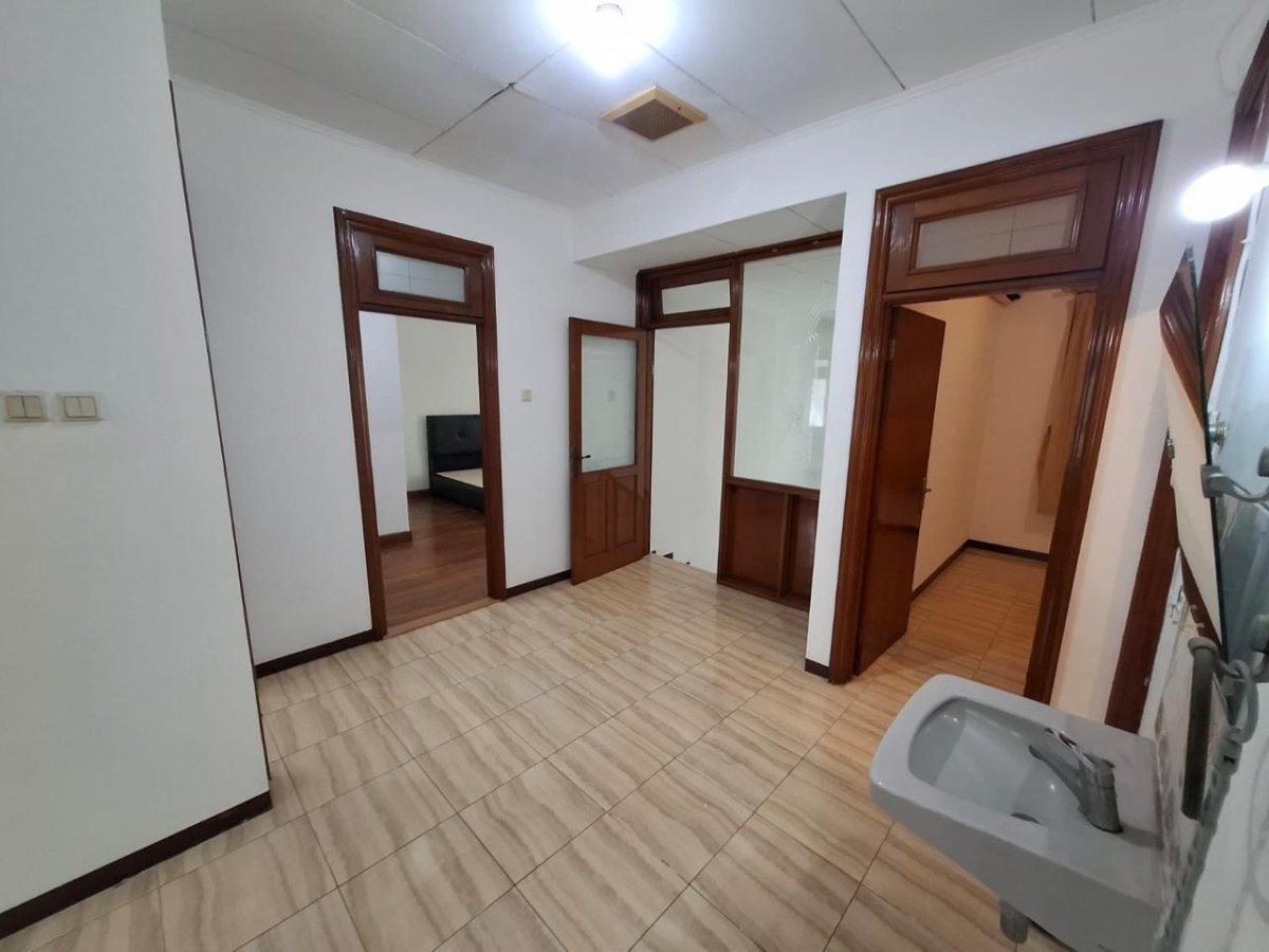 Dijual Rumah Lokasi Janur Elok, Kelapa Gading - Jakarta Utara - Foto 10