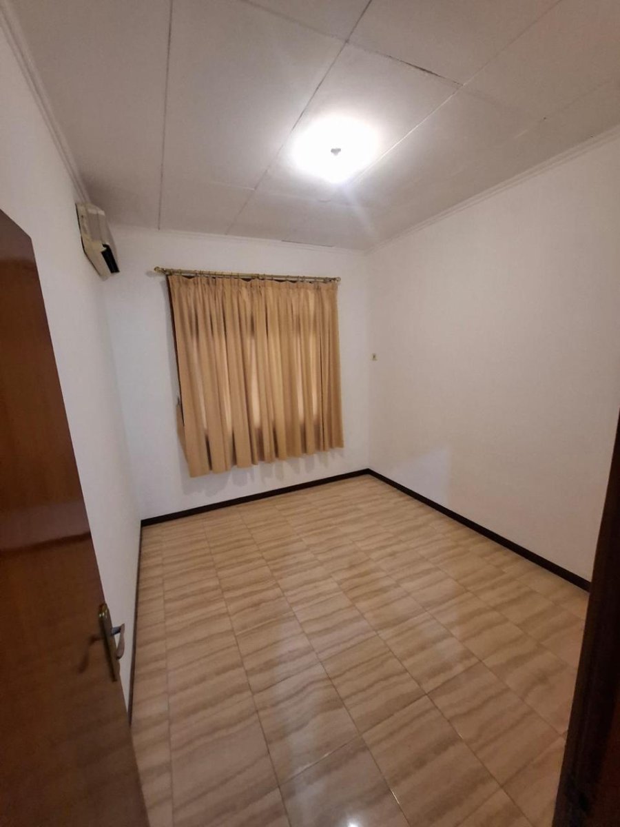 Dijual Rumah Lokasi Janur Elok, Kelapa Gading - Jakarta Utara - Foto 12