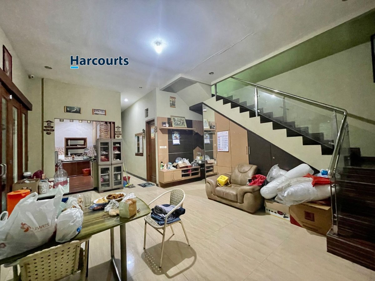 Rumah Tengah Kota Lokasi di dekat Paragon Mall - Foto 3