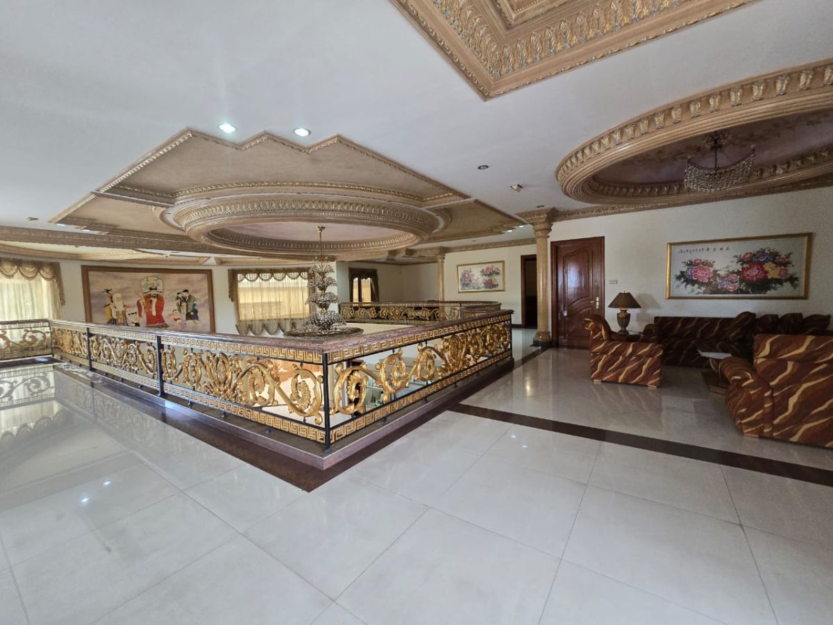 Rumah mewah di Lokasi Solo Baru Sektor 1 dekat pakuwon mall dan the park mall - Foto 5