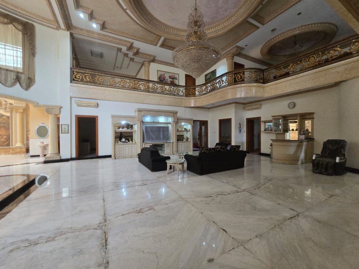 Rumah mewah di Lokasi Solo Baru Sektor 1 dekat pakuwon mall dan the park mall - Foto 15