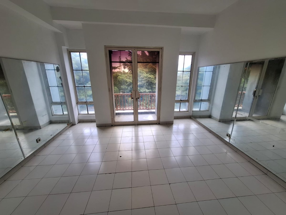 Dijual Ruko Lokasi Bukit Gading Mediterania, Kelapa Gading - Jakarta Utara - Foto 10