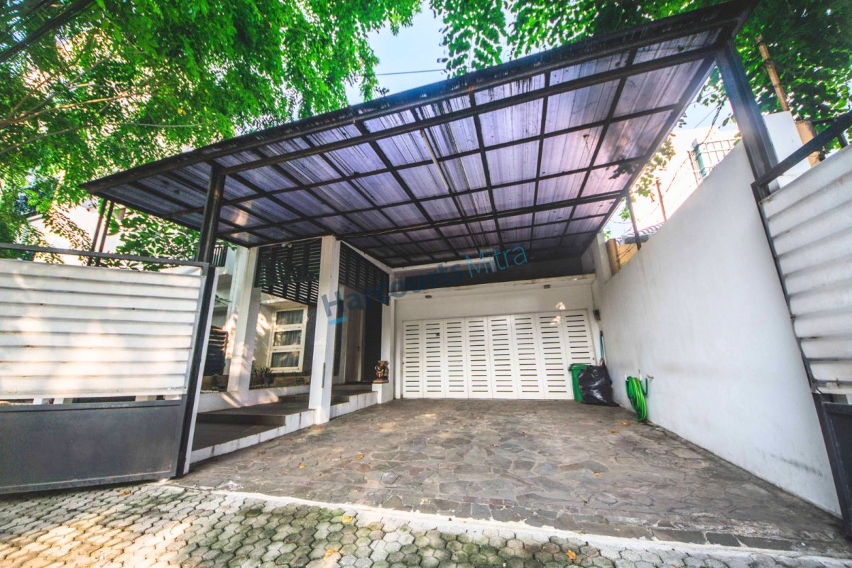 RUMAH SIAP HUNI, RAPIH, TERAWAT, BEBAS BANJIR, LOKASI STRATEGIS DI CEMPAKA PUTIH TIMUR - Foto 2