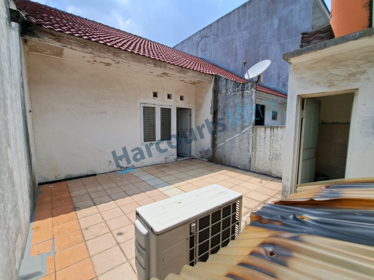 DIJUAL CEPAT,HARGA MURAH, RUKO 2 LANTAI COCOK UNTUK USAHA, LOKASI STRATEGIS, BEBAS BANJIR DI TAMAN HARAPAN BARU - Foto 3