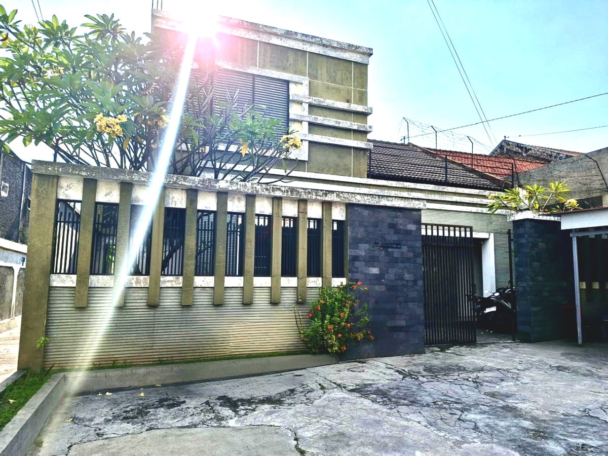 Rumah bagus siap pakai di Mojosongo Solo - Foto 2