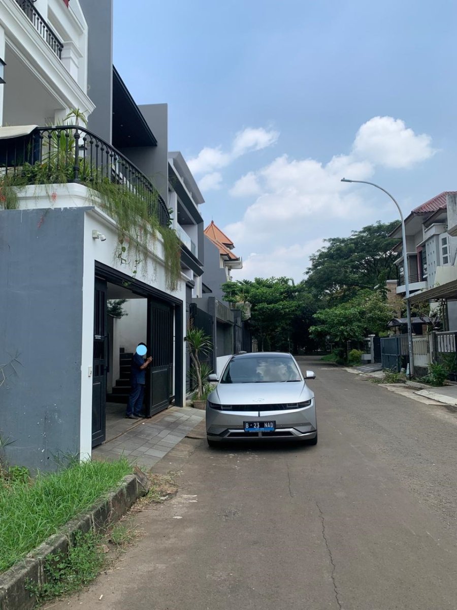 Jual Rumah 3,5 Lantai di Taman Permata Buana Kembangan Jakarta Barat SS