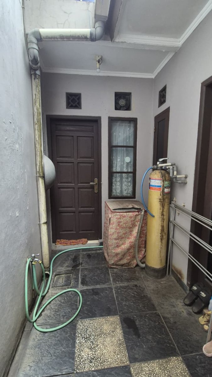 Rumah lebar 11 m, huk, tidak banjir, Duta Bintaro - Foto 13
