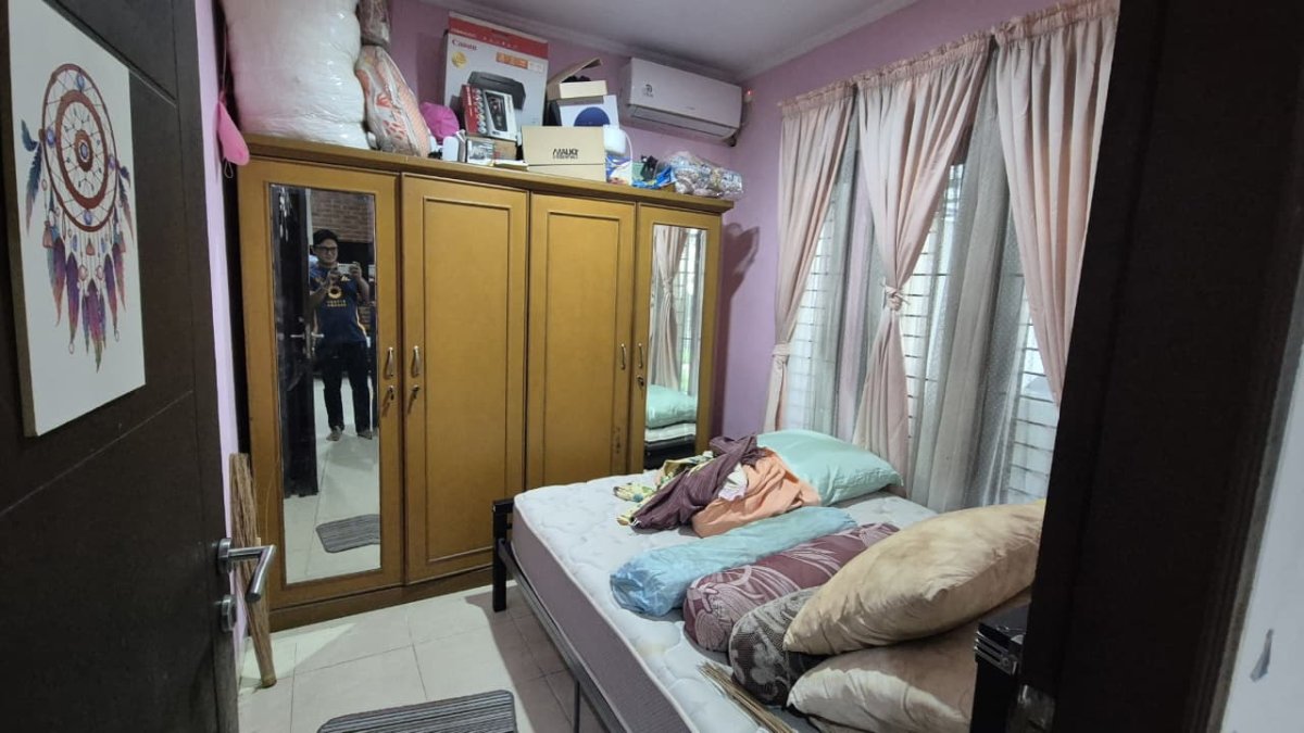 Rumah lebar 11 m, huk, tidak banjir, Duta Bintaro - Foto 8