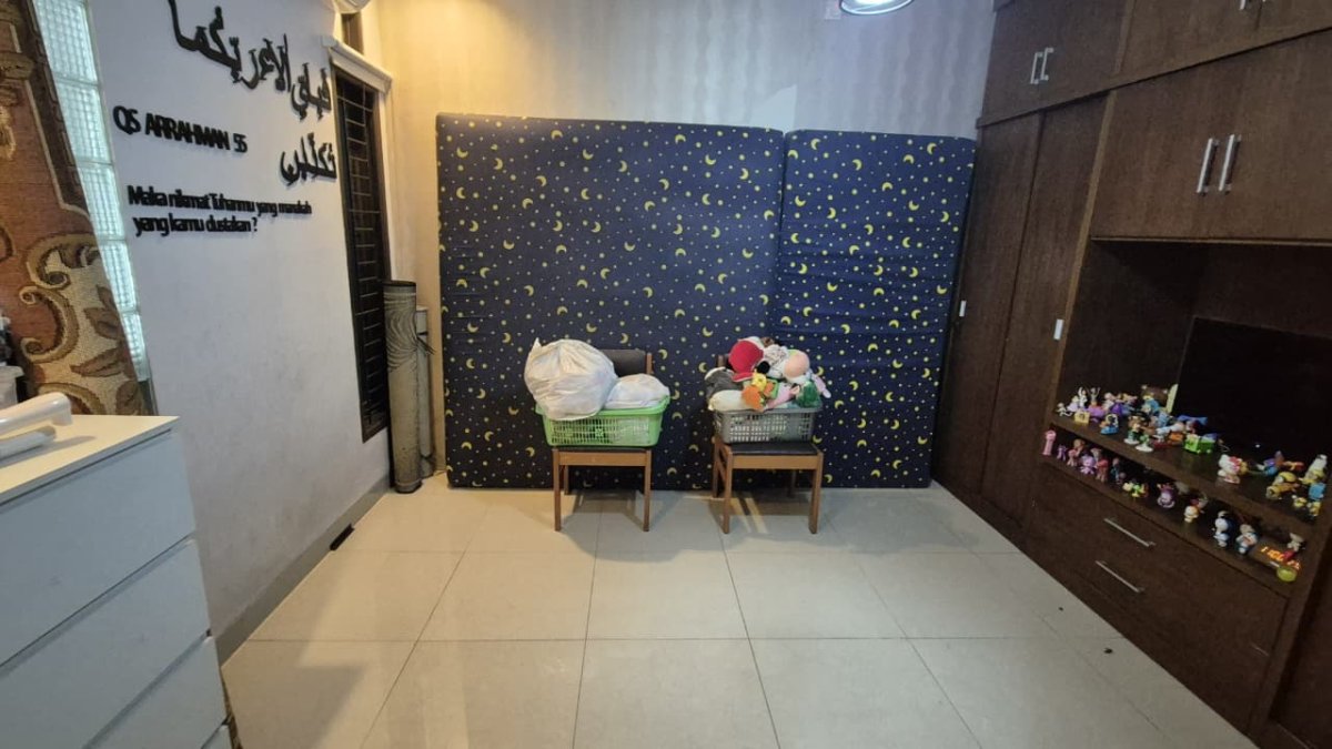 Rumah lebar 11 m, huk, tidak banjir, Duta Bintaro - Foto 6