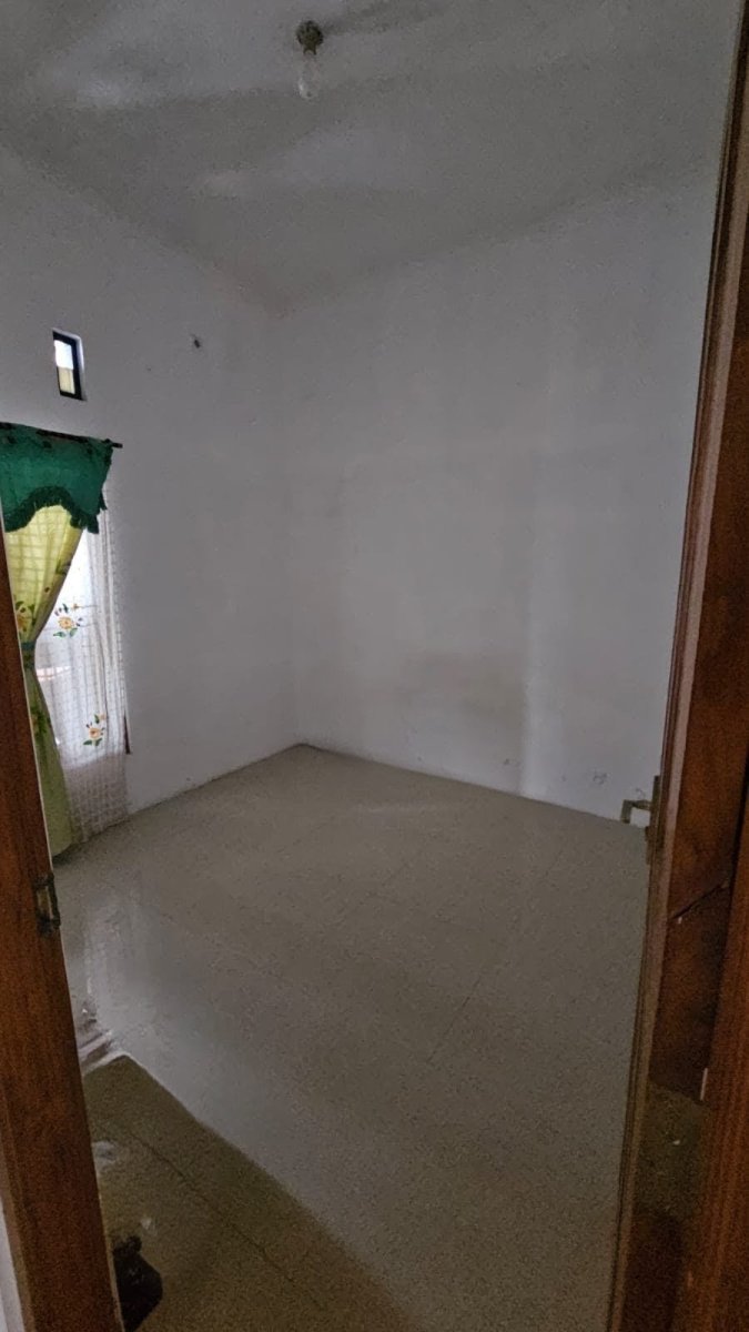 Rumah Tengah Kota Solo  Area Banyuagung Kadipiro Banjarsari - Foto 7