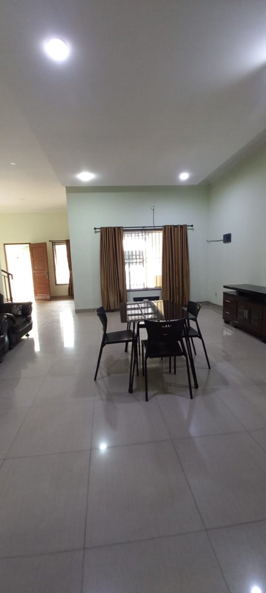 Jual Cepat Rumah bagus 2 lantai di Tomang Grogol Petamburan Jakarta Barat ID - Foto 9