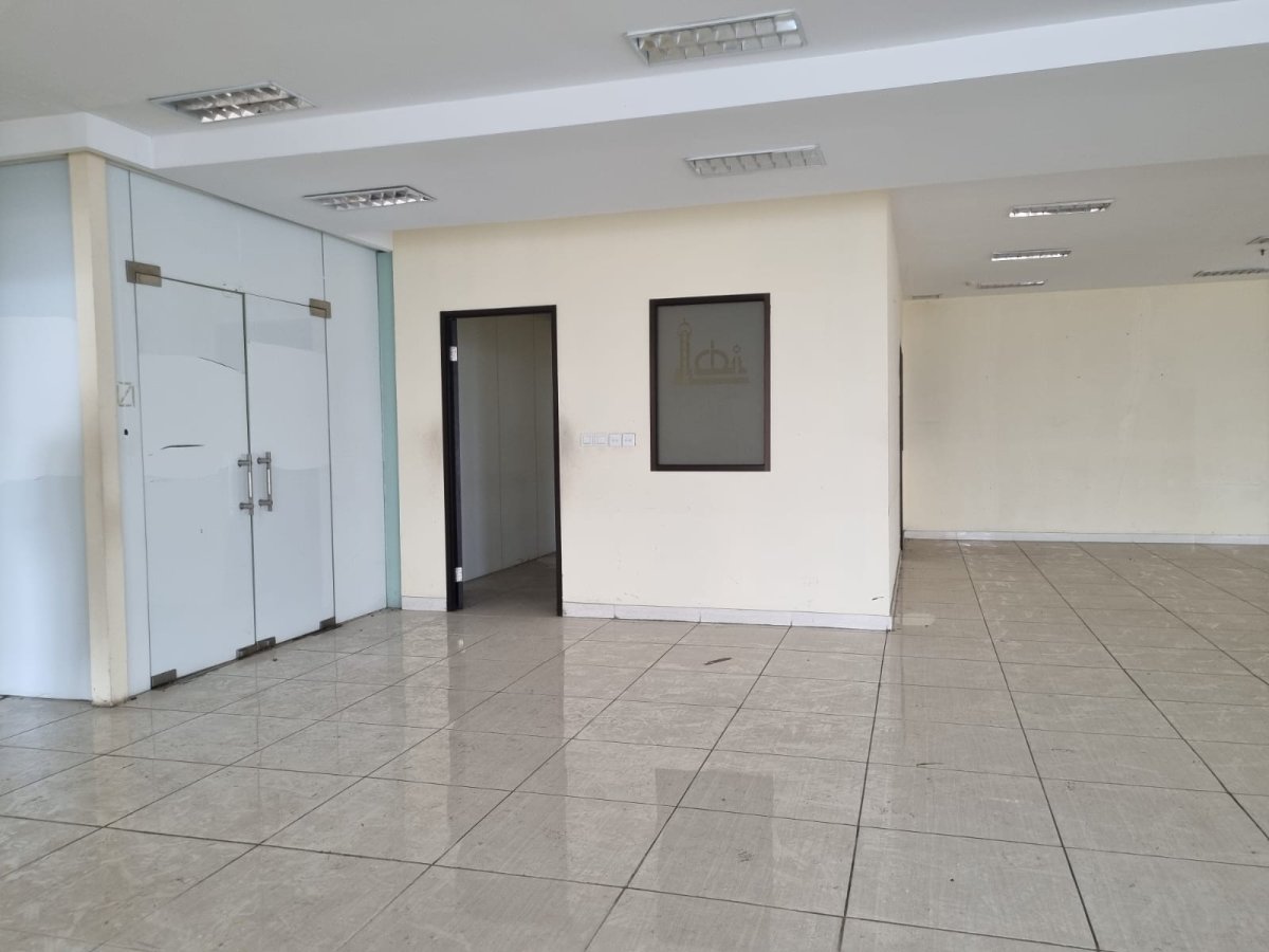Jual Kantor L'avenue Office Tower 462 m2 di Pasar Minggu Jakarta Selatan (NC)