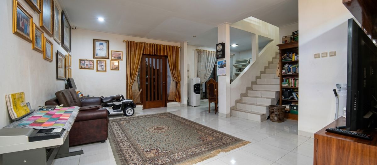 Rumah Luas 500 m² Full Furnished di Pondok Aren, Tangerang Selatan - Foto 9