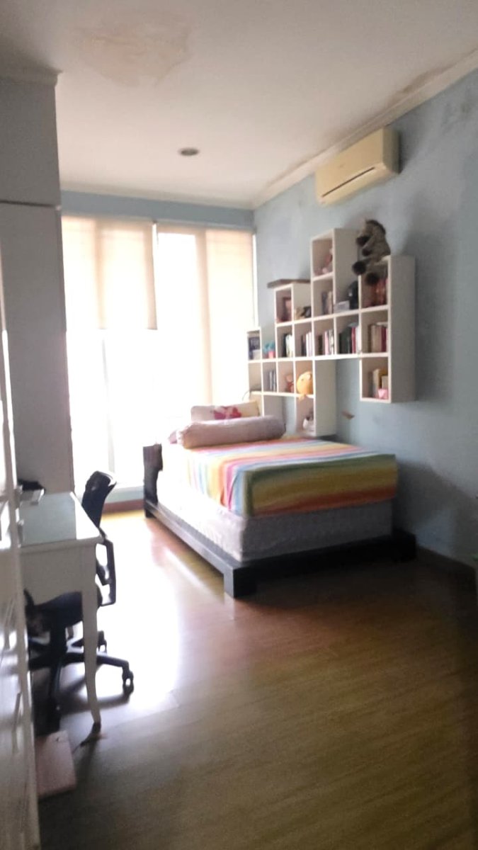 Dijual Rumah Berlokasi di Gading Kirana, Kelapa Gading - Jakarta Utara - Foto 13