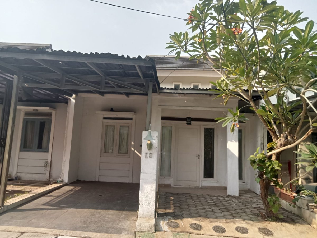 Dijual rumah di Bintaro Village CIputat Tangerang Selatan