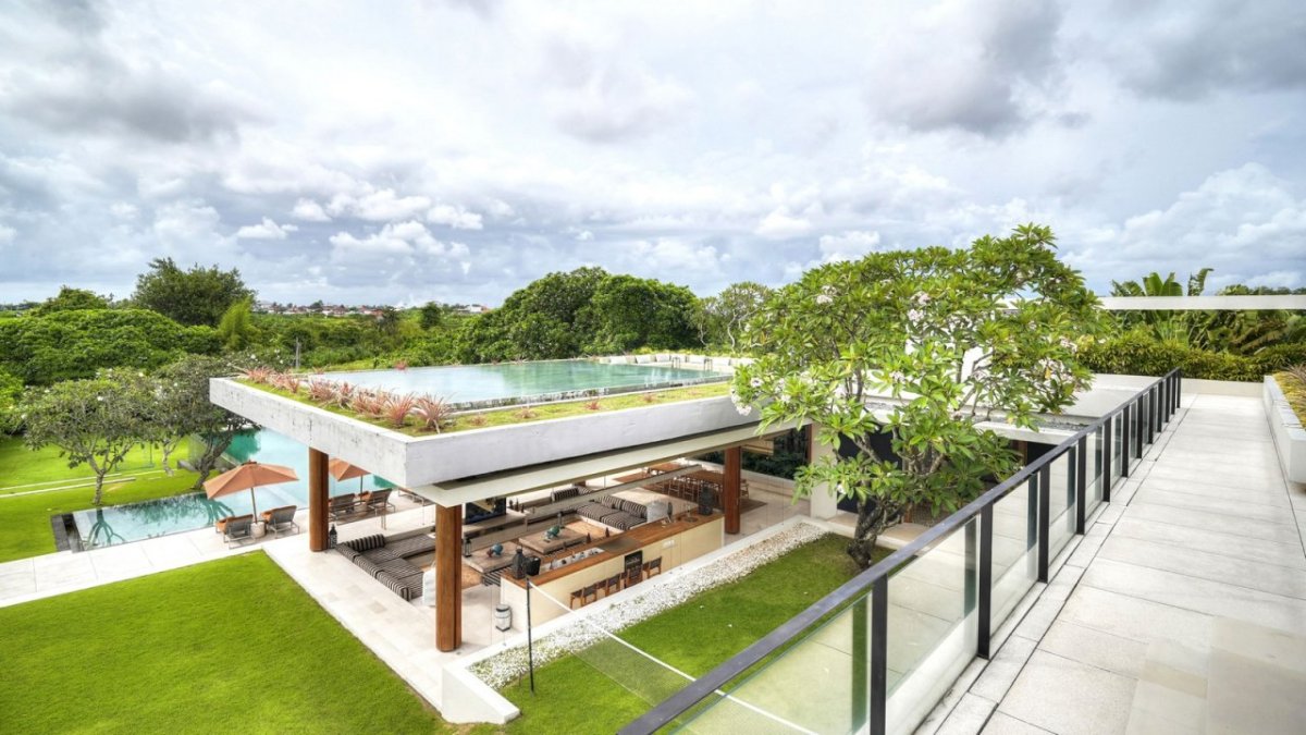 Landmark Architectural Estate in Pererenan – Private Residence & Event-Ready Investment