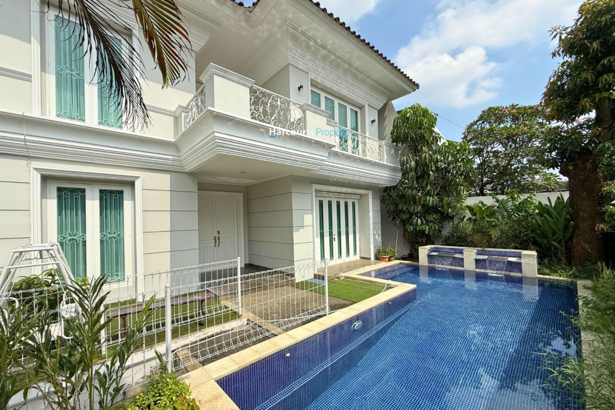 Disewakan Rumah Modern Mediteranean Full Furnished kawasan Elite Pondok Indah
