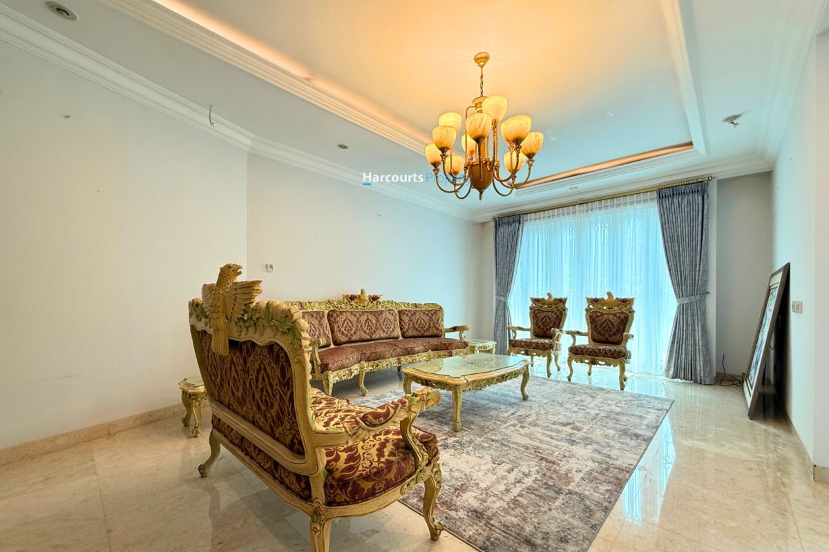 Disewakan Rumah Modern Mediteranean Full Furnished kawasan Elite Pondok Indah - Foto 2