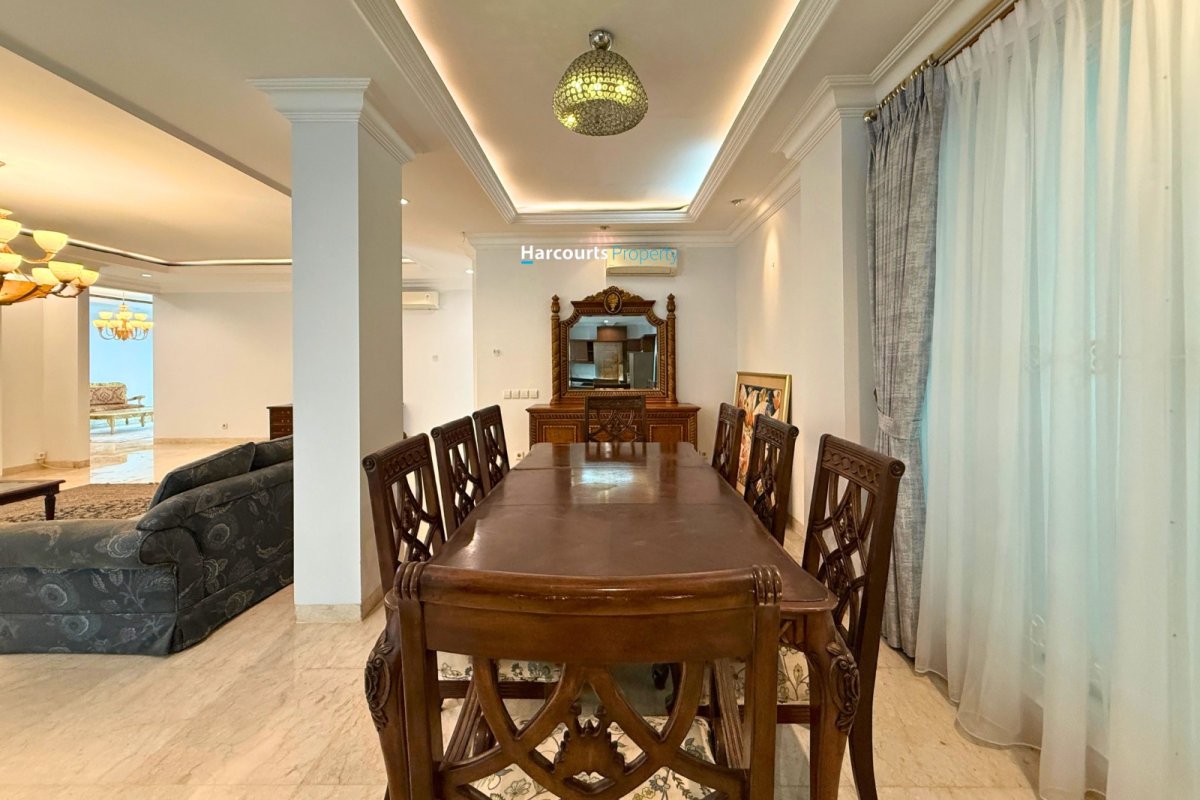 Disewakan Rumah Modern Mediteranean Full Furnished kawasan Elite Pondok Indah - Foto 6