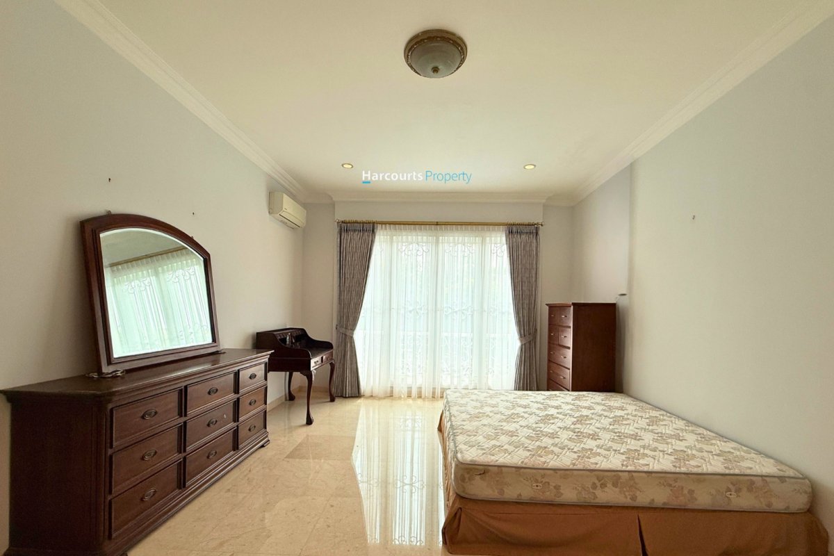 Disewakan Rumah Modern Mediteranean Full Furnished kawasan Elite Pondok Indah - Foto 9