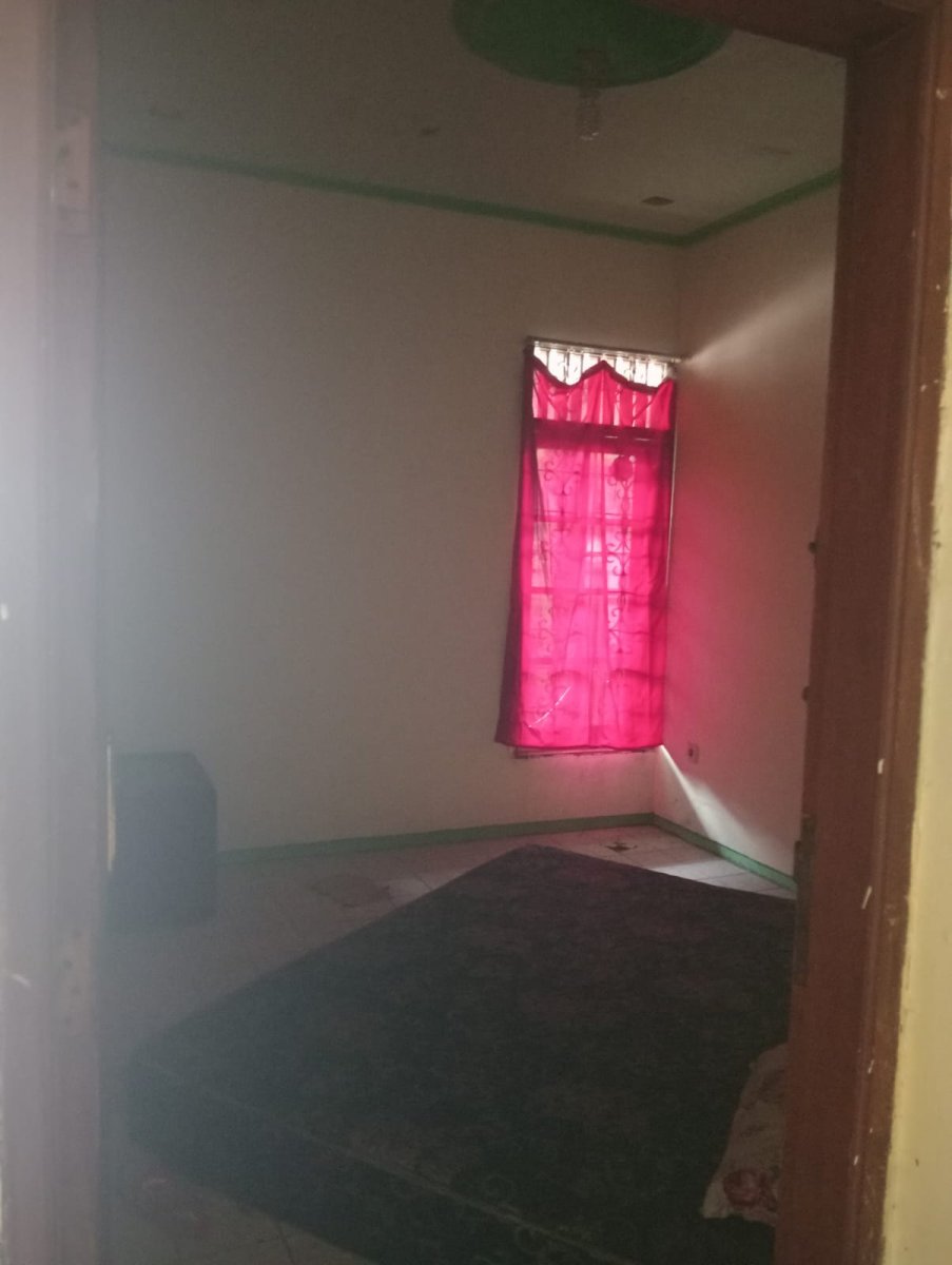 Jual Rumah Butuh Cepat LT. 135 m² Kota Bekasi Selatan - Foto 4