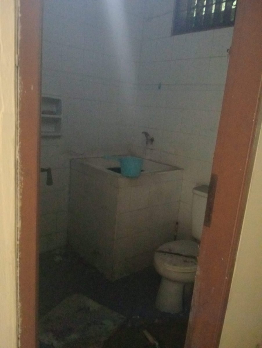 Jual Rumah Butuh Cepat LT. 135 m² Kota Bekasi Selatan - Foto 6