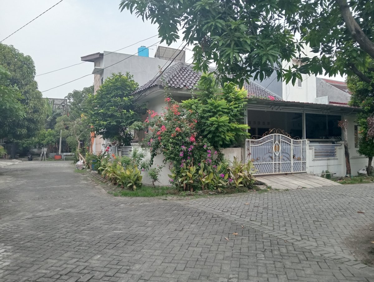 Dijual Rumah 2 LT Butuh Cepat, LT. 143 M² KOTA BEKASI UTARA