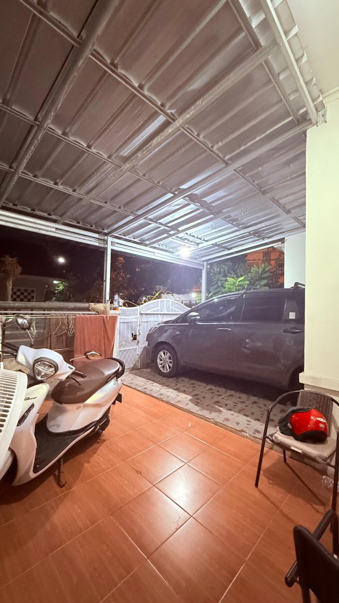 Dijual Rumah 2 LT Butuh Cepat, LT. 143 M² KOTA BEKASI UTARA - Foto 5