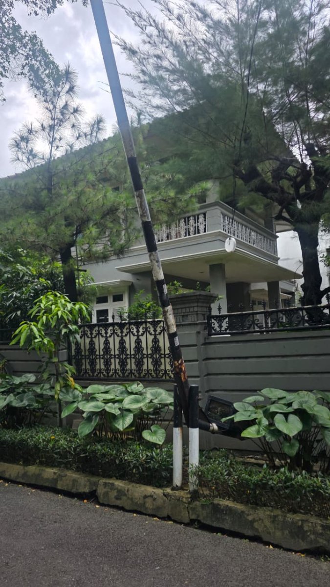 Dijual Rumah Pulomas Timur, Pulogadung - Jakarta Timur - Foto 4