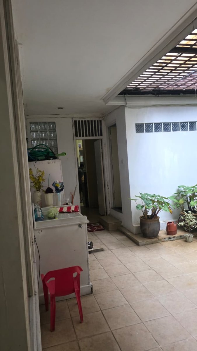 Dijual Rumah Pulomas Timur, Pulogadung - Jakarta Timur - Foto 11