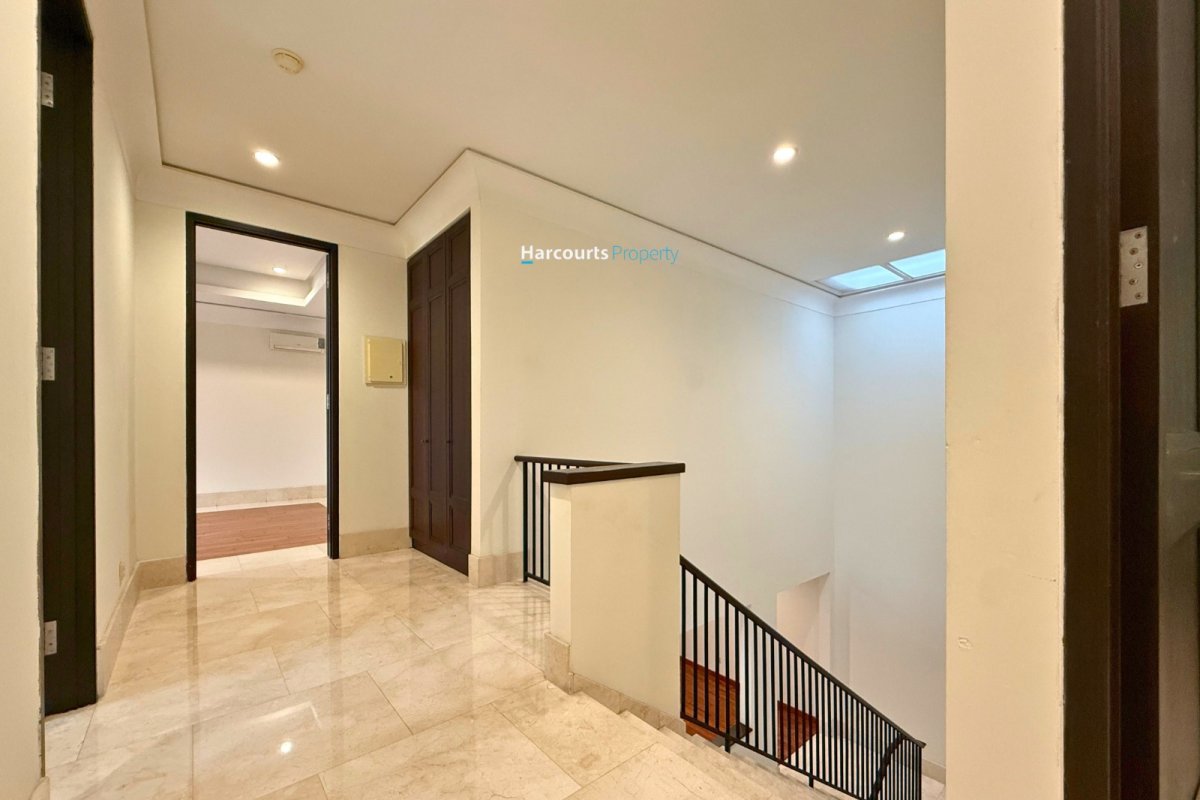 Disewakan Private Luxury Tropical Vibe Resort Apartment Area Cilandak - Jaksel - Foto 12
