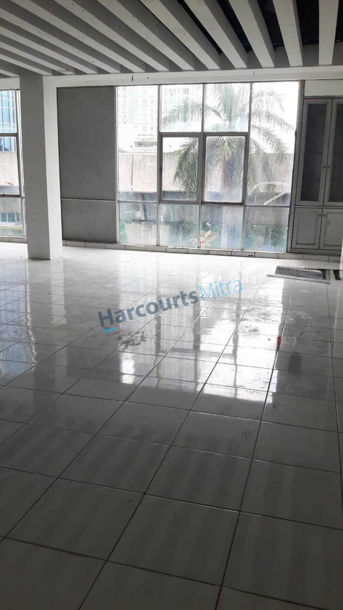 RUKO SIAP HUNI, LOKASI STRATEGIS, BEBAS BANJIR DI KELAPA GADING - Foto 5