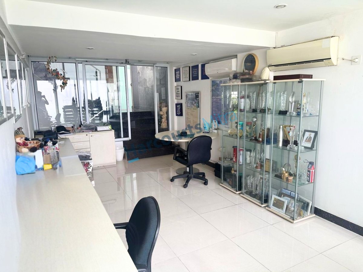 RUMAH BAGUS DAN STRATEGIS DI DAERAH JAKARTA TIMUR PULO ASEM RAWAMANGUN - Foto 2