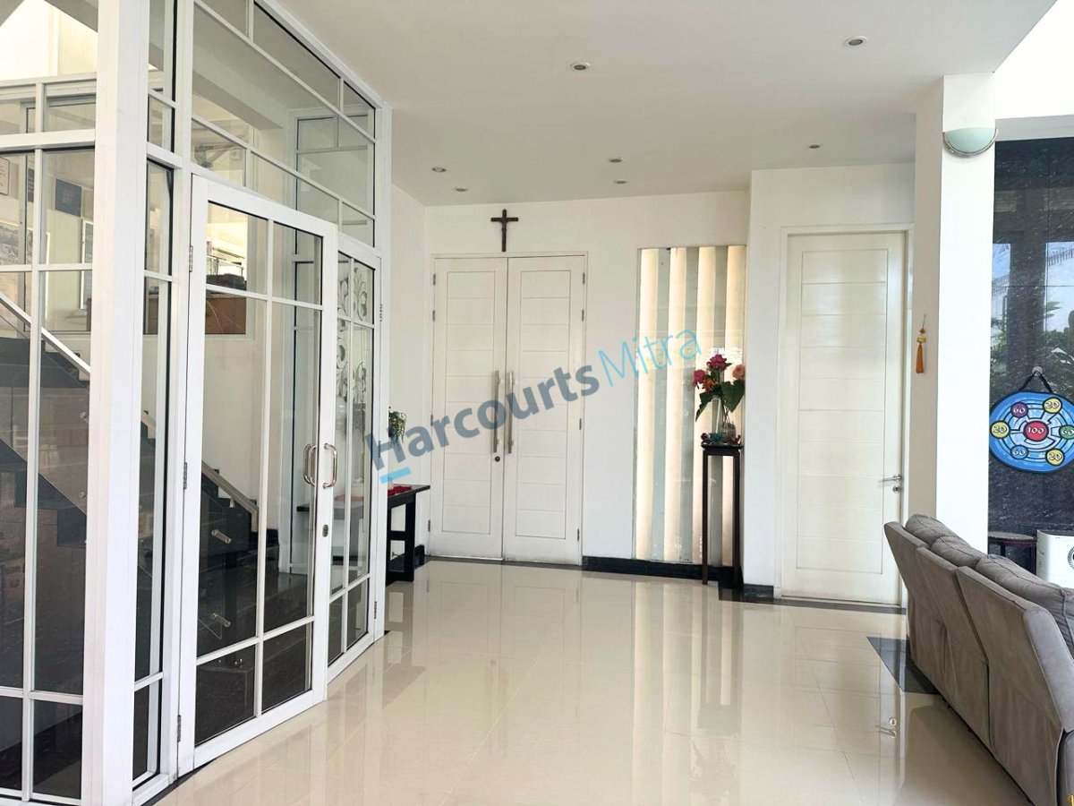 RUMAH BAGUS DAN STRATEGIS DI DAERAH JAKARTA TIMUR PULO ASEM RAWAMANGUN - Foto 3