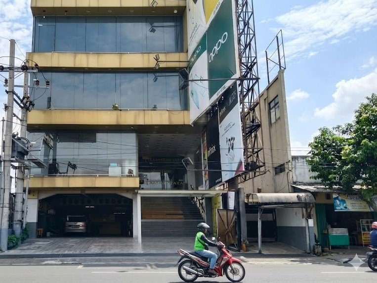 Segera Lelang Gedung 4 Lantai Strategis @KH Mukmin Sidoarjo Kota