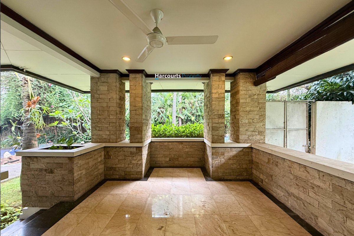 Disewakan Compund One Gate System Lokasi Strategis di Palm Mansion, Lebak Bulus - Foto 2