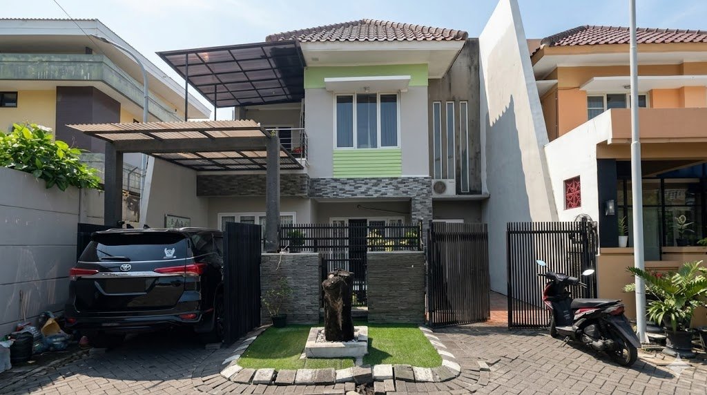 Segera Lelang Rumoh Lokasi Strategis @Sakura Regency Ketintang Surabaya