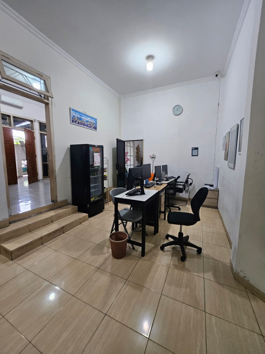 Rumah Bagus 2 lantai di Triyagan, Mojolaban, Sukoharjo - Foto 6