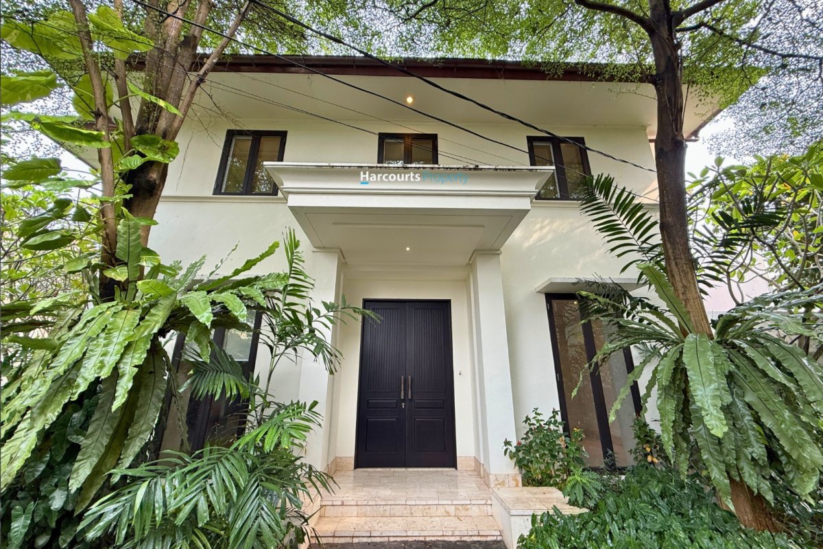 Disewakan Rumah Hunian Modern Tropis Dalam Komple One Gate System di Kemang - Foto 5