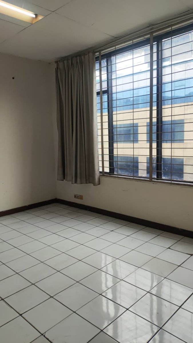 DiJual 1 Unit Ruko Di komplek Ruko Gading Bukit Indah, Kelapa Gading - Jakarta Utara - Foto 2